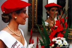 Cristina Sansinenea Alvarez. San Miguel 1997.